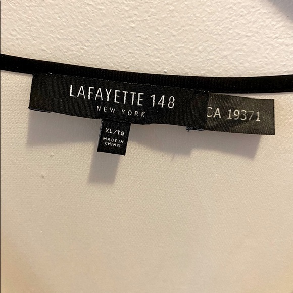 Lafayette 148 New York Blouse Crepe Top - Picture 4 of 7